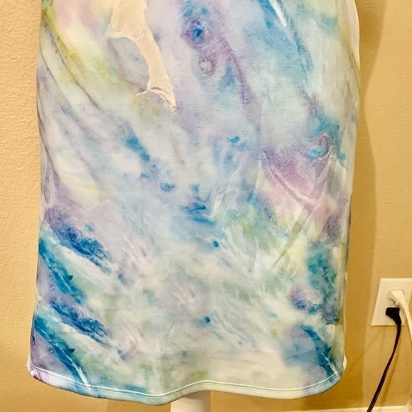NWT Mini Dress Large by Artist Velia Lala Blues Purples Greens Keyhole Stretchy - Picture 4 of 16
